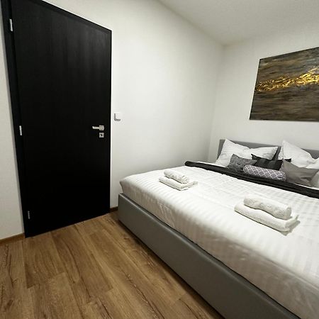 Hodonin Centre View Apartment Exterior photo